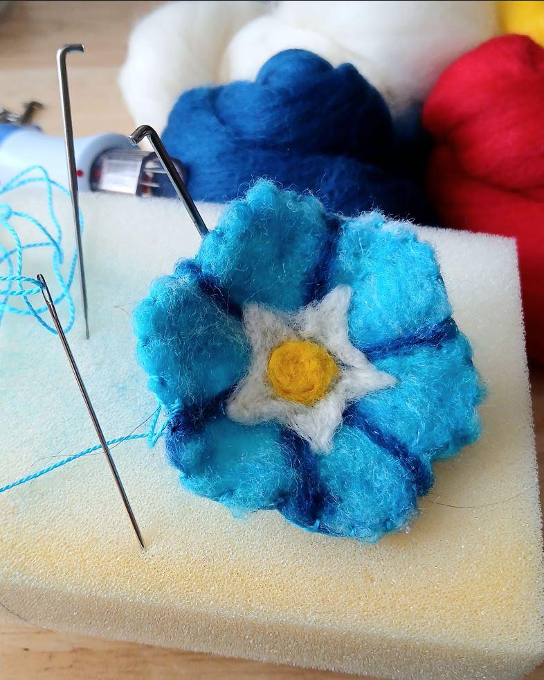 Forget me not felting workshop 1